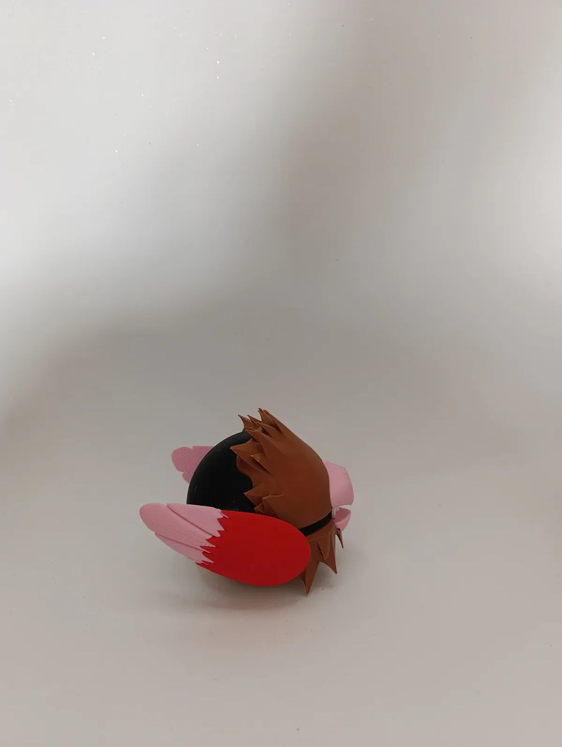 Poké Ball Spearow Réplica Premium Coleccionable