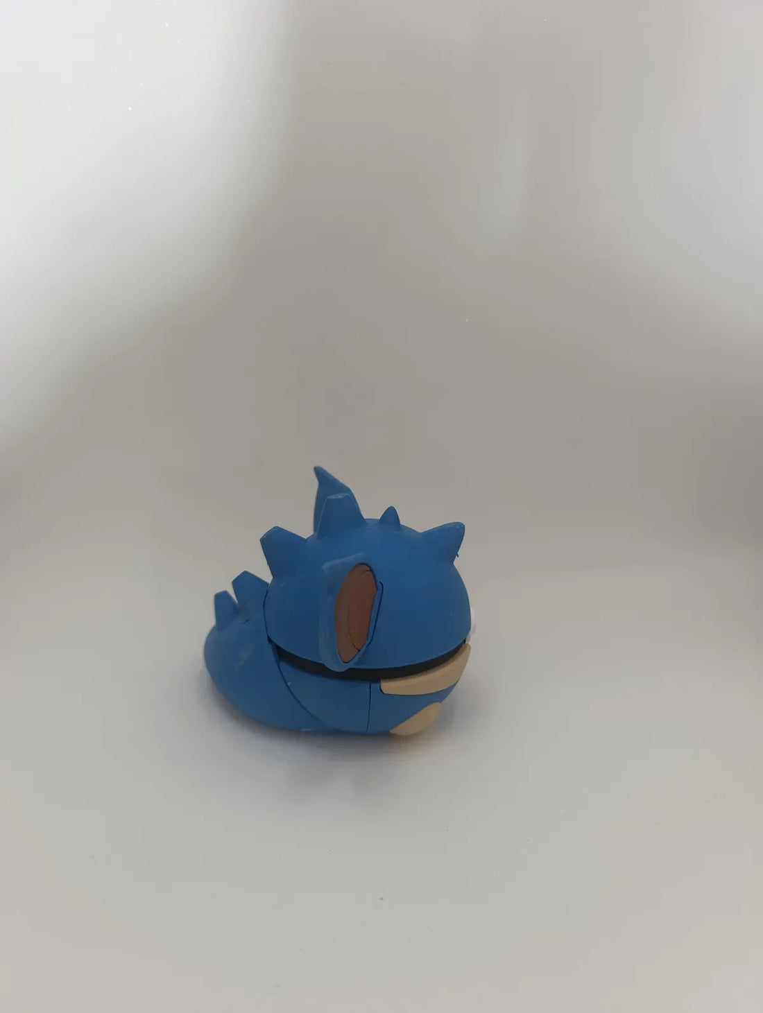 Poké Ball Nidoqueen Réplica Premium Coleccionable