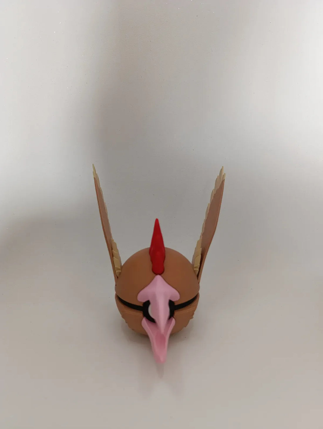 Poké Ball Fearow Réplica Premium Coleccionable