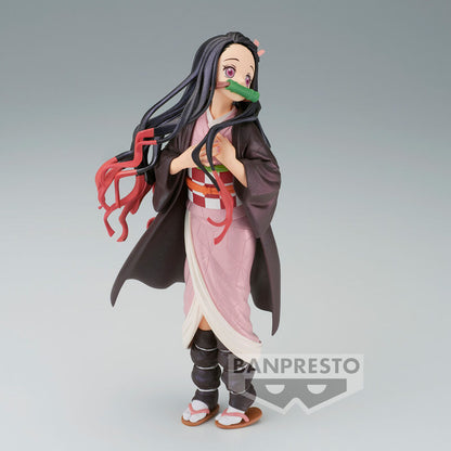 Figura Nezuko Kamado Special Color Glitter &amp; Glamours Demon Slayer Kimetsu no Yaiba 22cm